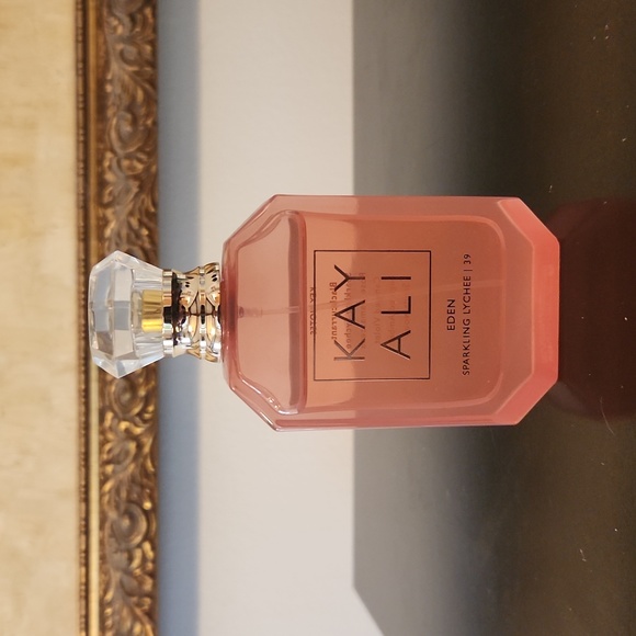 HUDA BEAUTY Other - Eden Fragrance from Kayali!!
